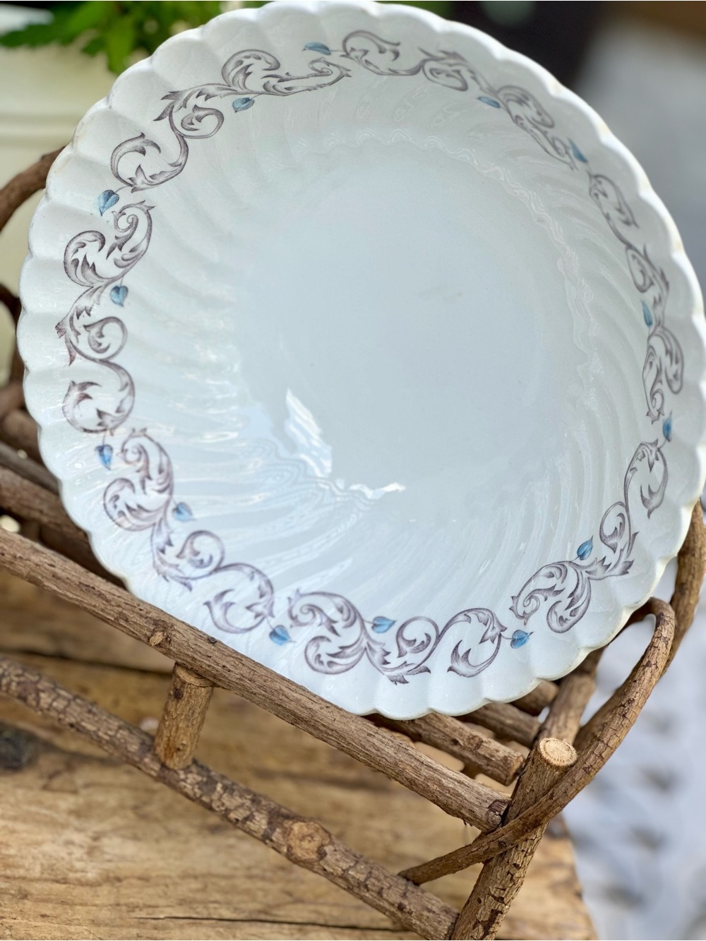 Johnson Bros Encore 8.25” Vegetable Serving Bowl Blue Scroll Ironstone England